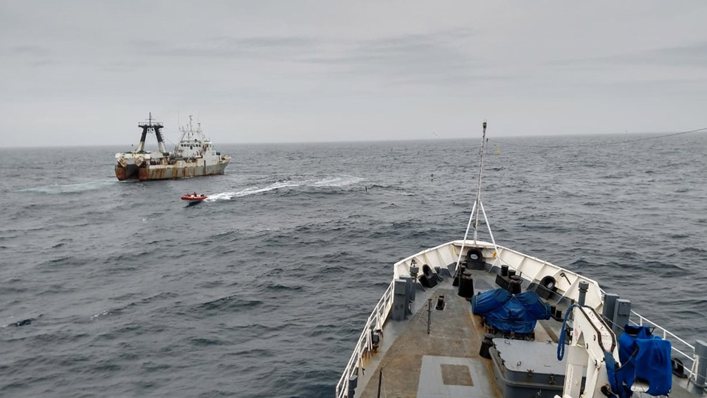 Preguntas sobre el subsidio argentino a los pesqueros ilegales que depredan el mar
