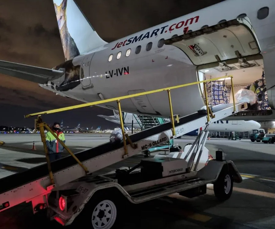 JetSmart inició sus vuelos de carga en Argentina