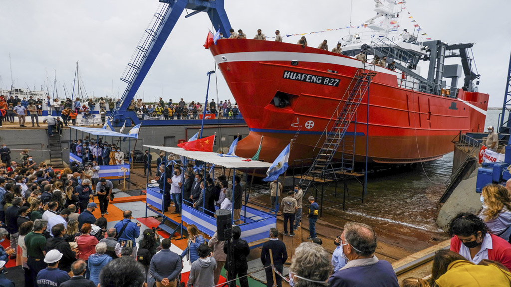 Video: el astillero marplatense Contessi botó el pesquero "Huafeng 827"