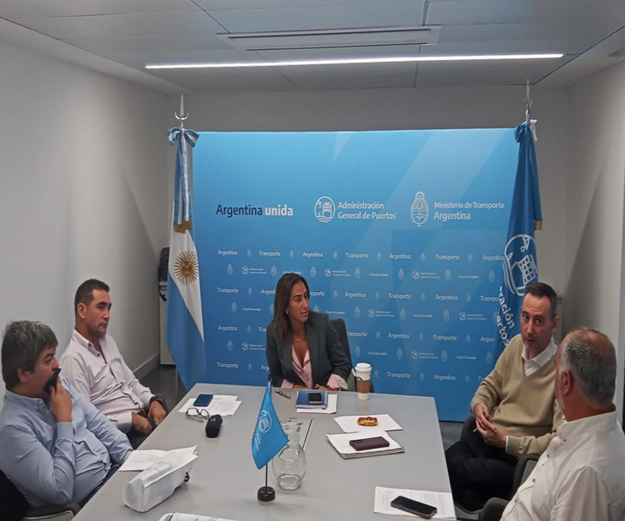 Carla Monrabal, la primera mujer en ocupar la presidencia del Consejo Portuario Argentino