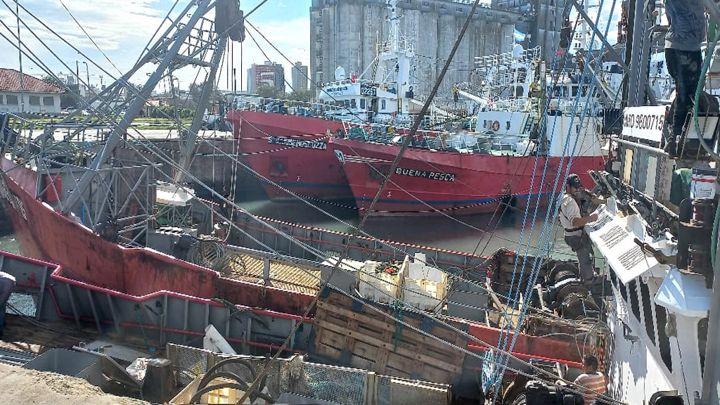 Un conflicto salarial paraliza a la flota fresquera de altura en Mar del Plata
