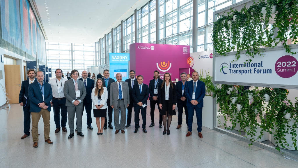 El ministerio de Transporte participó por primera vez del Foro Internacional en Alemania