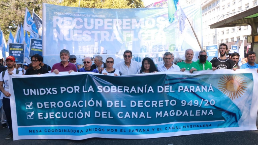 Harán una caravana, con fuerte tono político, en defensa del Paraná y el canal Magdalena