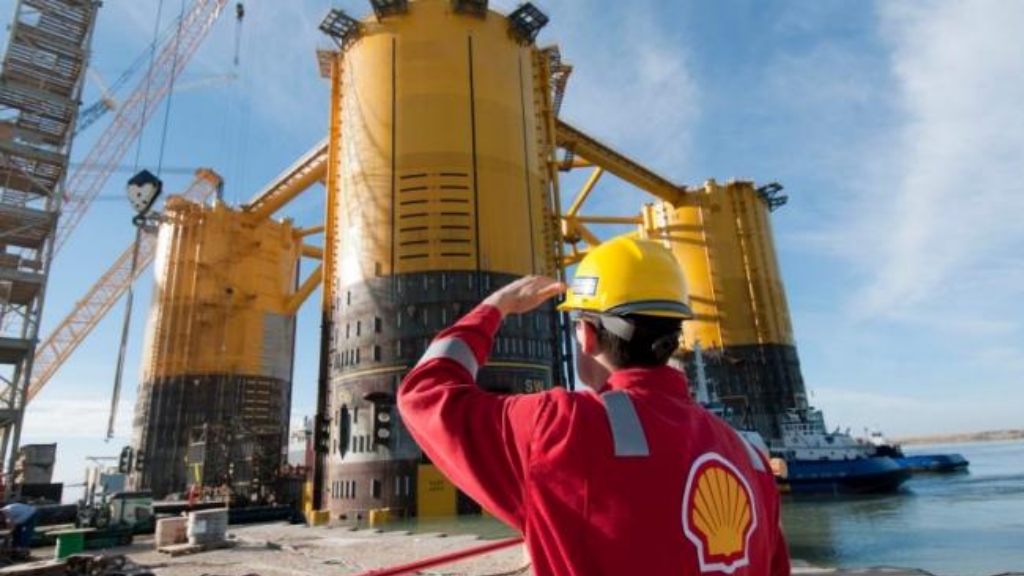 El CEO de Shell explicó que se está agotando la capacidad mundial de refinación
