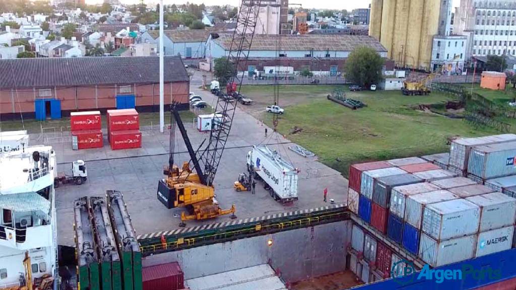 Licitaron la compra de una grúa para el puerto de Concepción del Uruguay