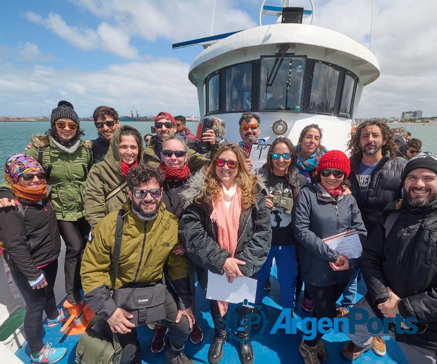 Mar del Plata: Entregaron certificados a observadores de fauna marina
