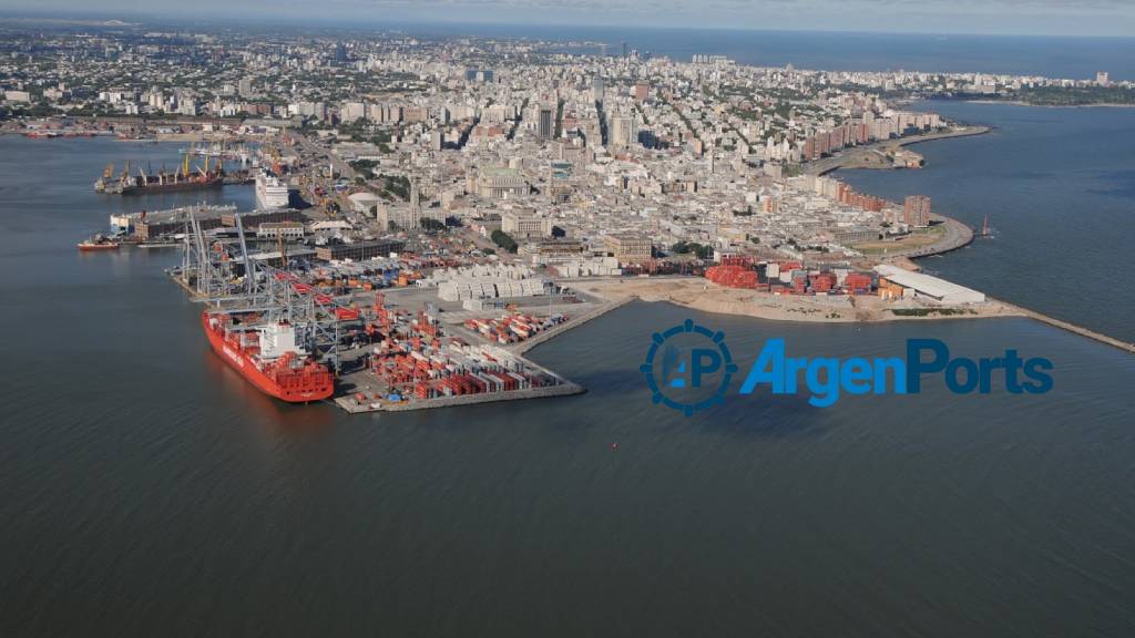 Acuerdo entre técnicos uruguayos y argentinos por el dragado del acceso a Montevideo