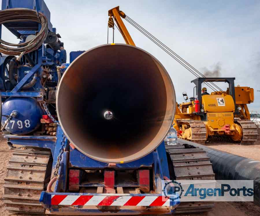 YPF anunció que comenzó el primer tramo del oleoducto Vaca Muerta Sur