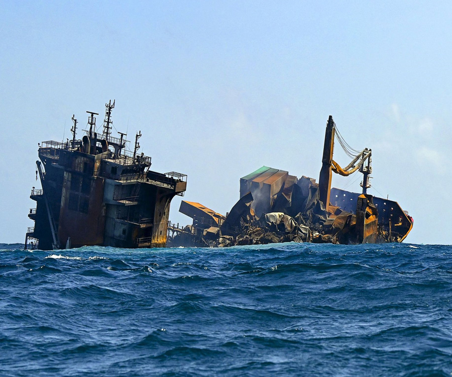 Video: mirá los últimos minutos del buque que produjo una catástrofe ambiental en el Indico